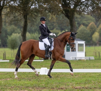 Desiree Klos en Safety First Van Cavaleronde