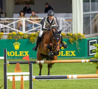 Nicola Philippaerts & H&M Que Sera (Que Sera JW van de Moerhoeve)
