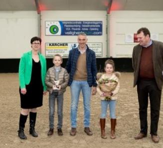 Young Breeder Award 2016 voor Tim Van Tricht! Young Breeder Award 2016 voor Tim Van Tricht!